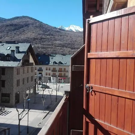 Duplex Esterri Ideal Familias Apartment *